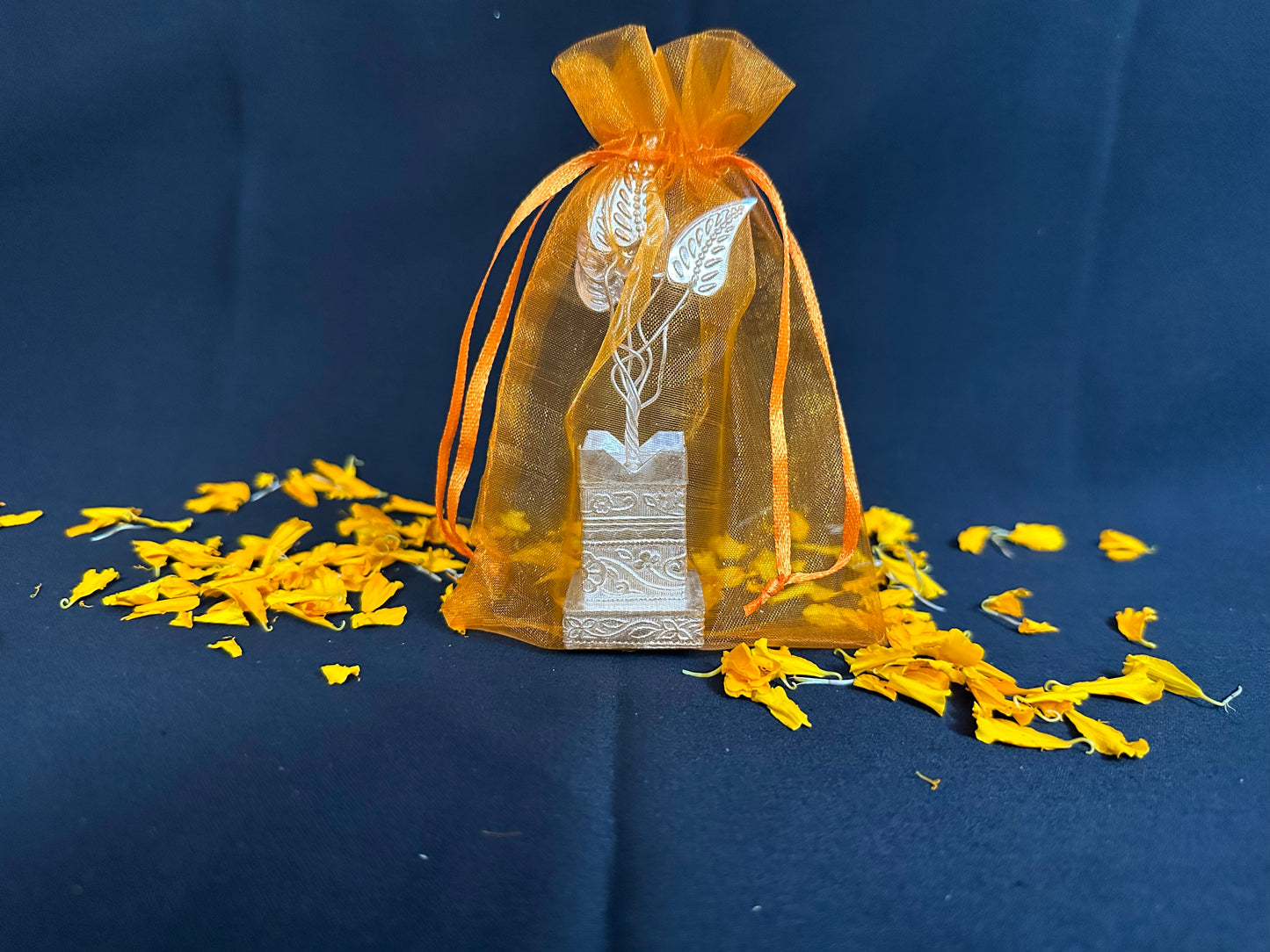 German Silver Tulsi Plant Puja Gifts, Housewarming, Return Gifts