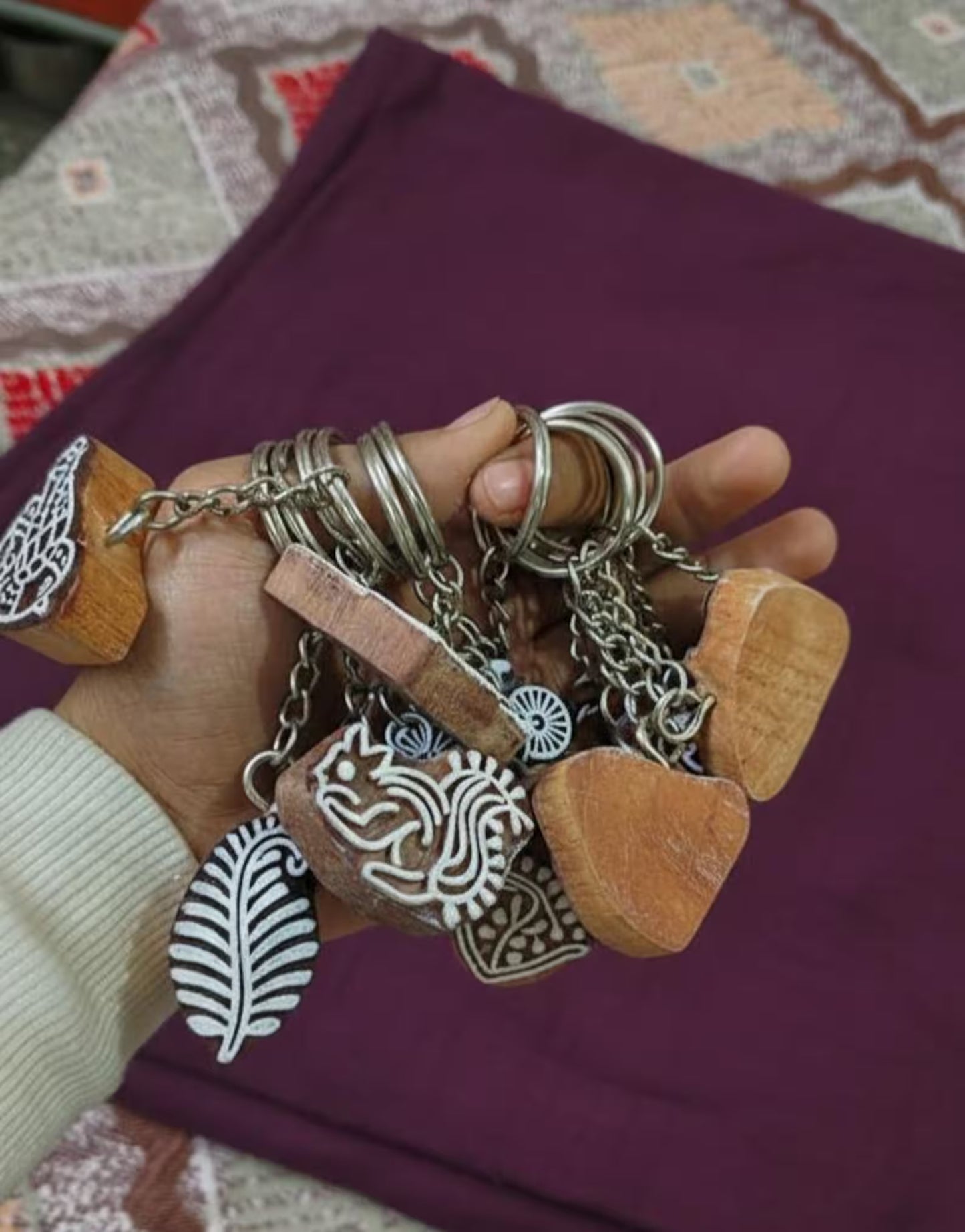 Handmade Wooden Indian Block Print Keychains: Boho Accessories