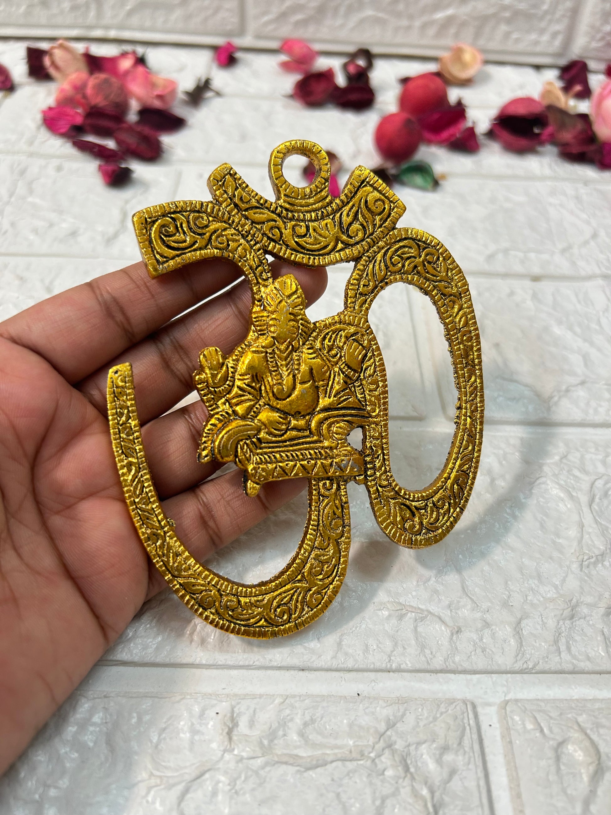 Om Wall Hanging Decor Housewarming, Puja, Diwali Return Gifts
