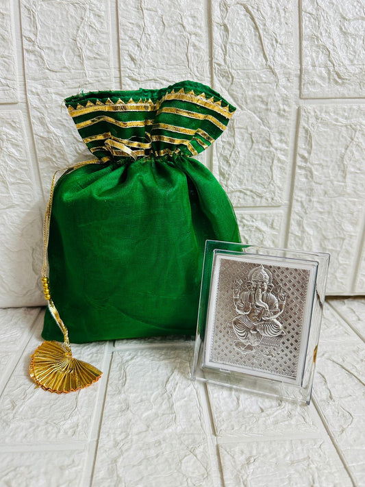 Ganesha Frame With Potli Combo