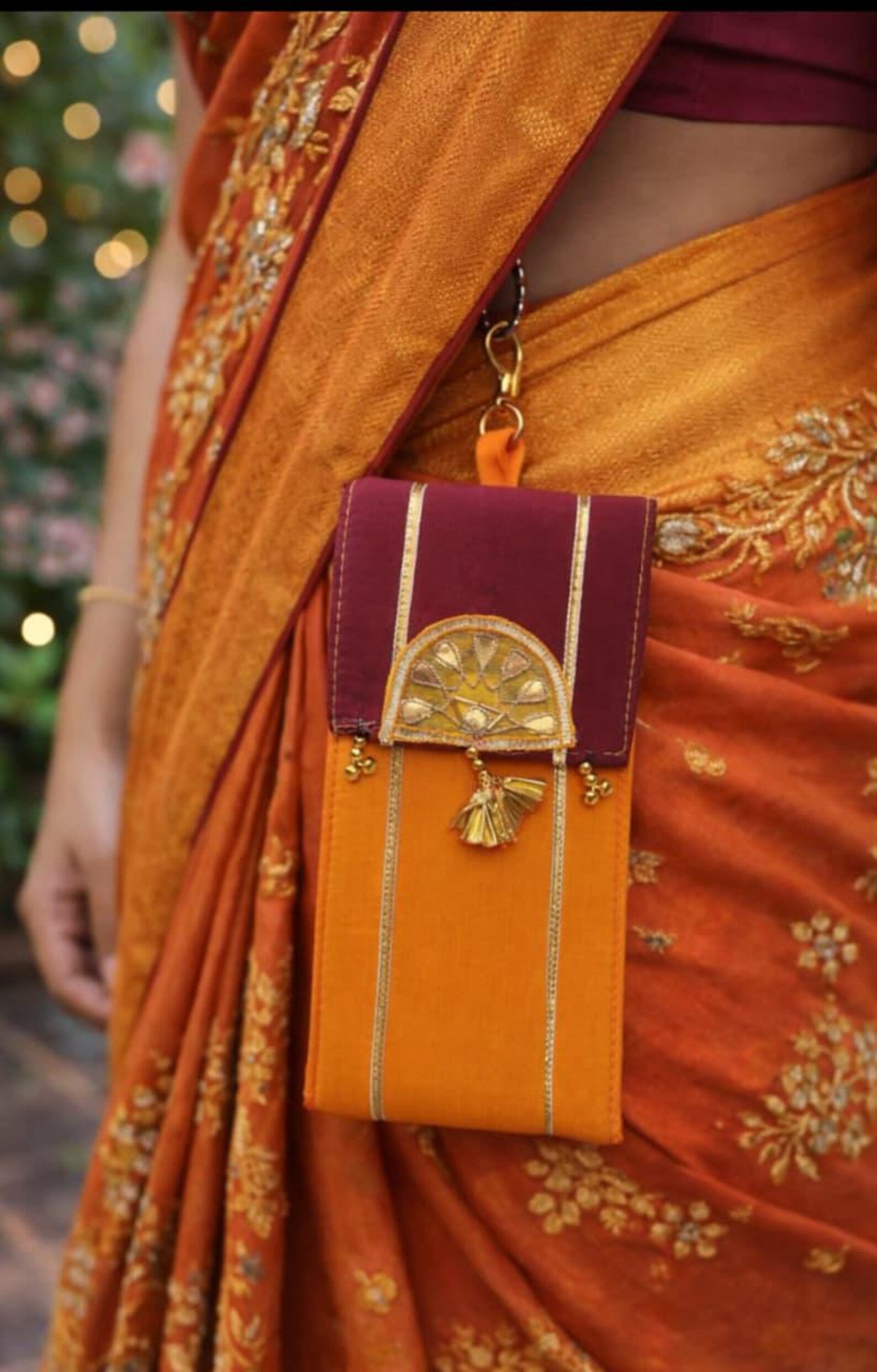 Gota Mobile Clutch, Satka Style Ethnic Wedding Favor Bag
