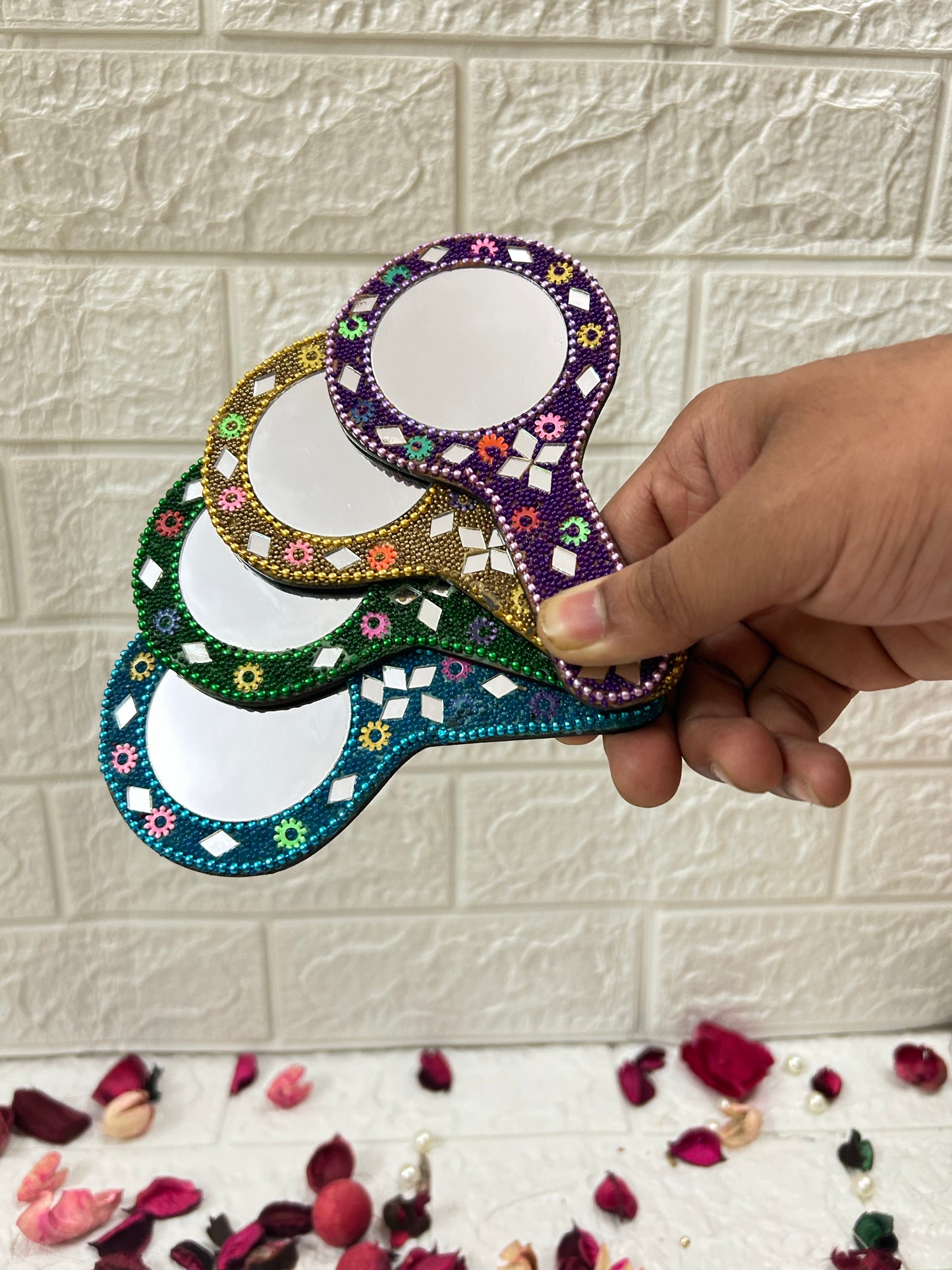 Handmade Lakh Mirrors Mehndi Gifts For Guests