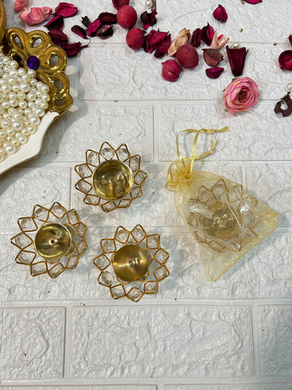 Crystal Metal Diya Puja Gifts, Housewarming Gifts, Navratri Gifts, Diwali Party Gifts For Guests