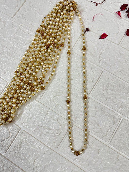 Simple White & Golden Milni Mala Baraat Guest Welcome Haar