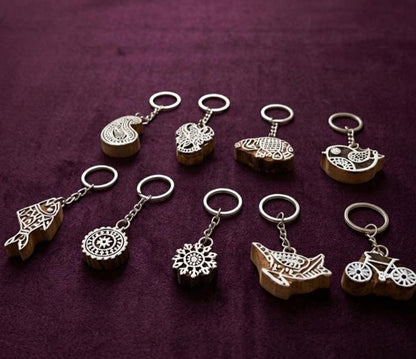  Handmade Wooden Indian Block Print Keychains: Boho Accessories