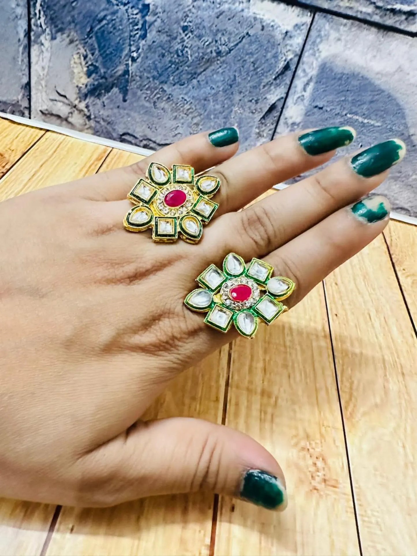 Pack Of 100 Adjustable Kundan Rings Mehndi Favors, Sangeet Return Gifts