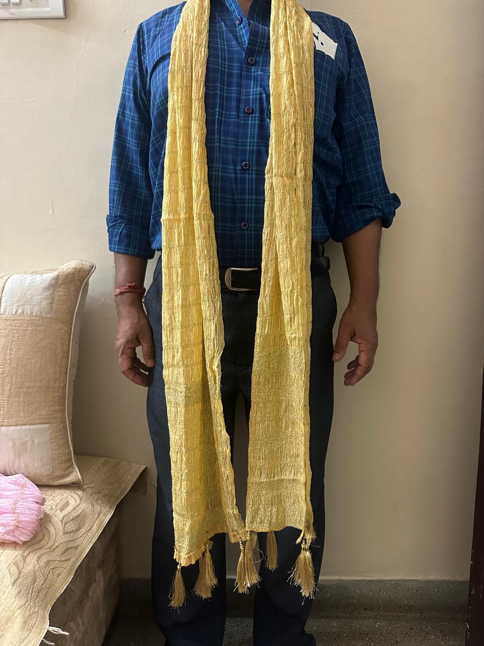 Golden Men's Sherwani Dupatta, Wedding Men's Favours, Baraati Return Gifts, Groomsmen Gift