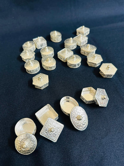 German Silver Mini Sindoor Daani Boxes, Wedding Mehndi Favours, Puja Gifts (1.5-2 Inch)