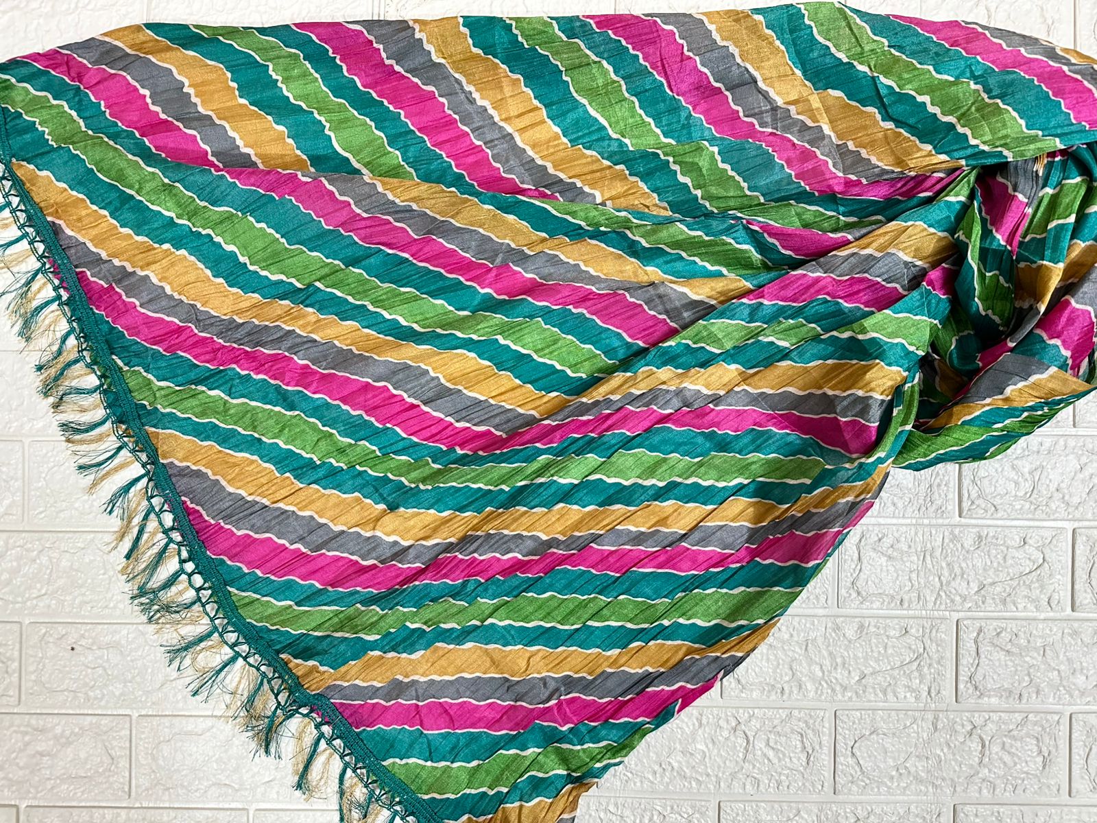 Leheriya Chinnon Dupatta Wedding Return gifts For Guests