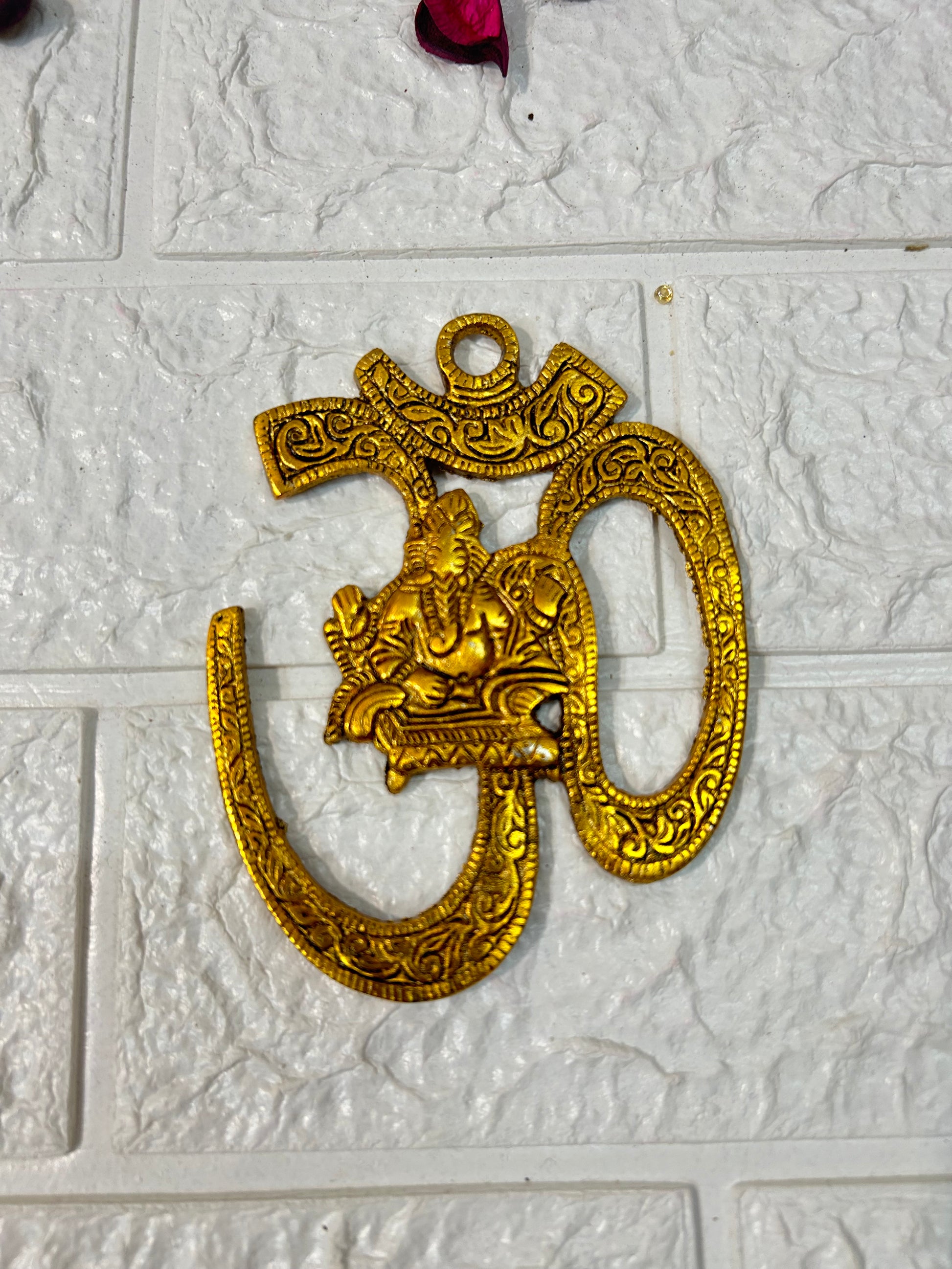 Om Wall Hanging Decor Housewarming, Puja, Diwali Return Gifts