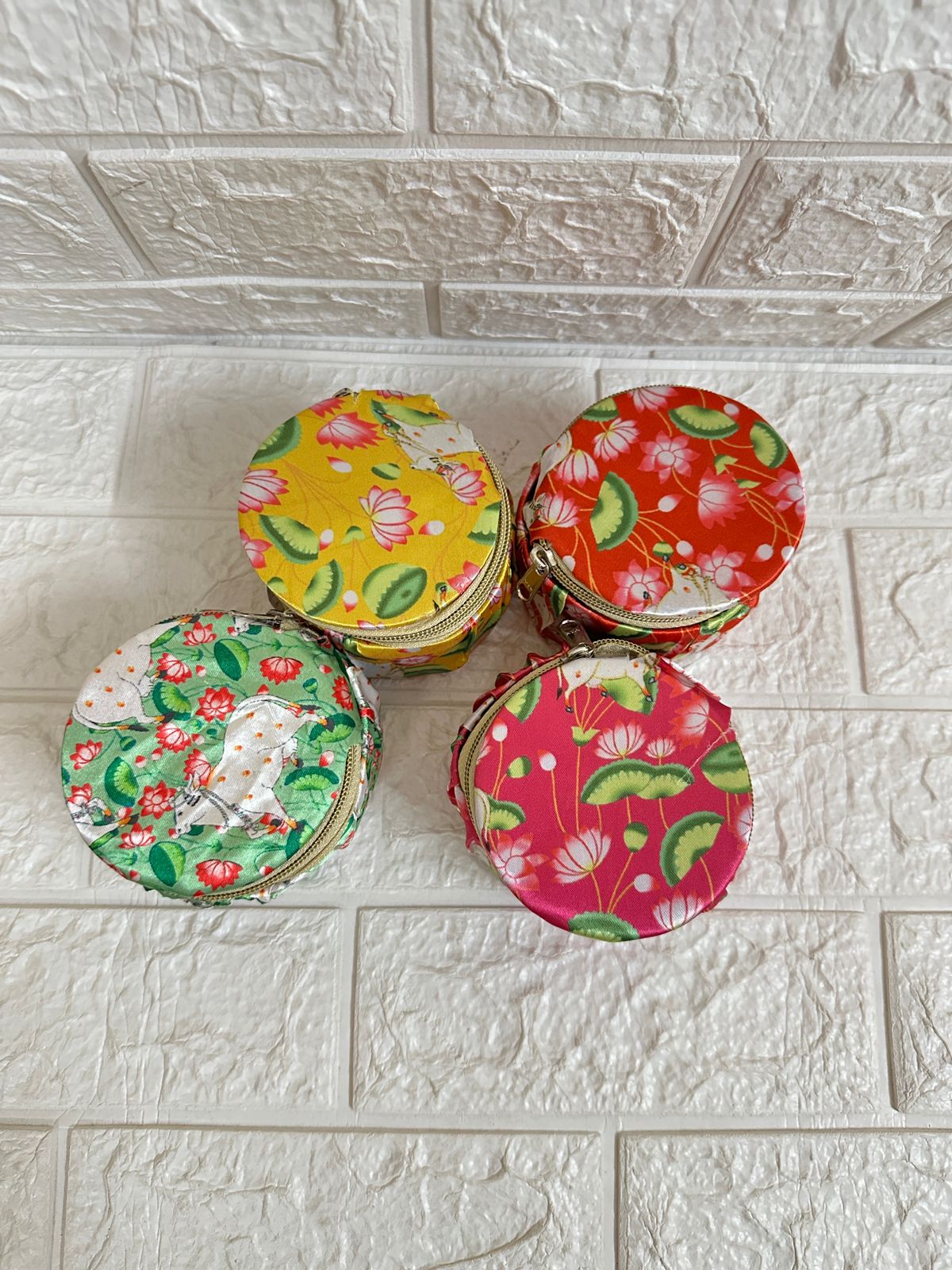 Pichwai Bangle Box: Wedding Favors, Mehndi Sangeet Gifts, Puja Gifts