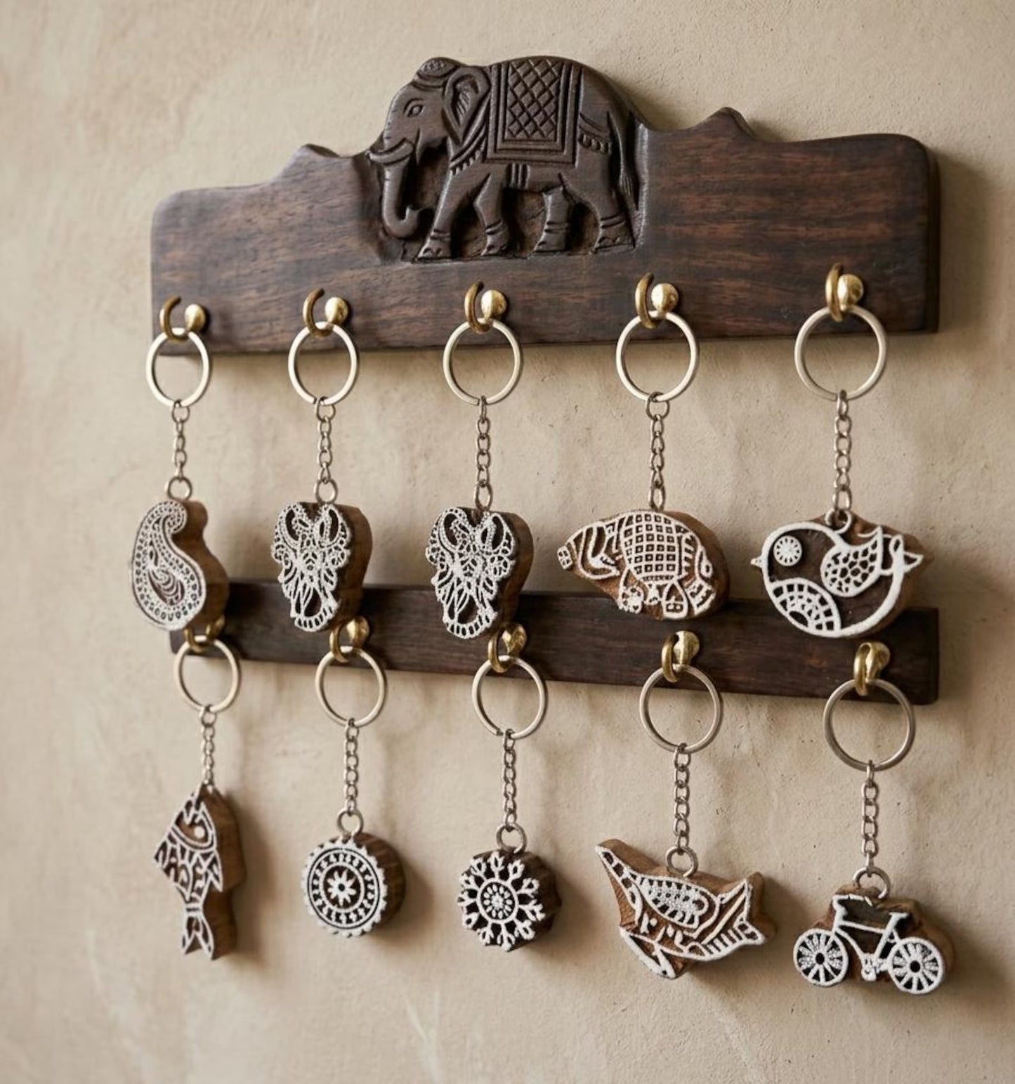 Wooden Hand Block Keyrings, Key Chains For Return Gifts