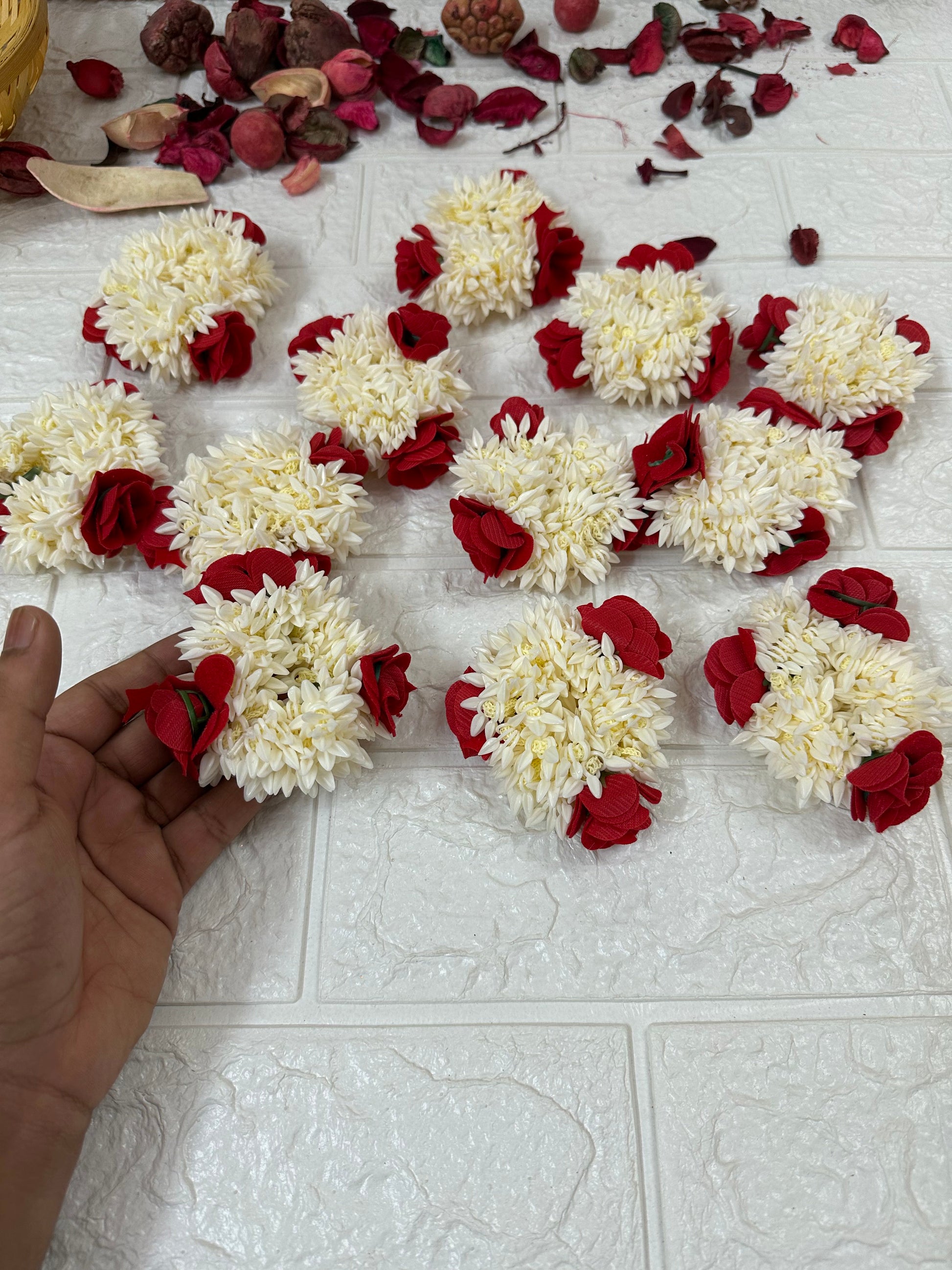 Scented Gajra Scrunchie Rose Hairband Bracelets