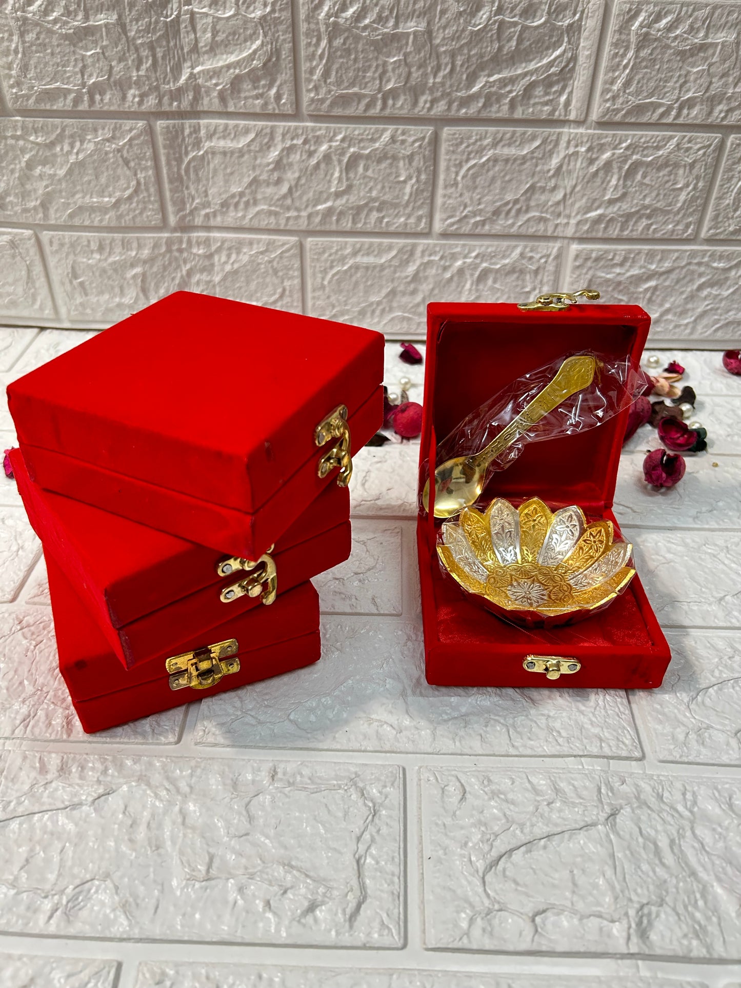 DesiTohfa gold-bowl-spoon-set in decorative gold design with red velvet gift boxes