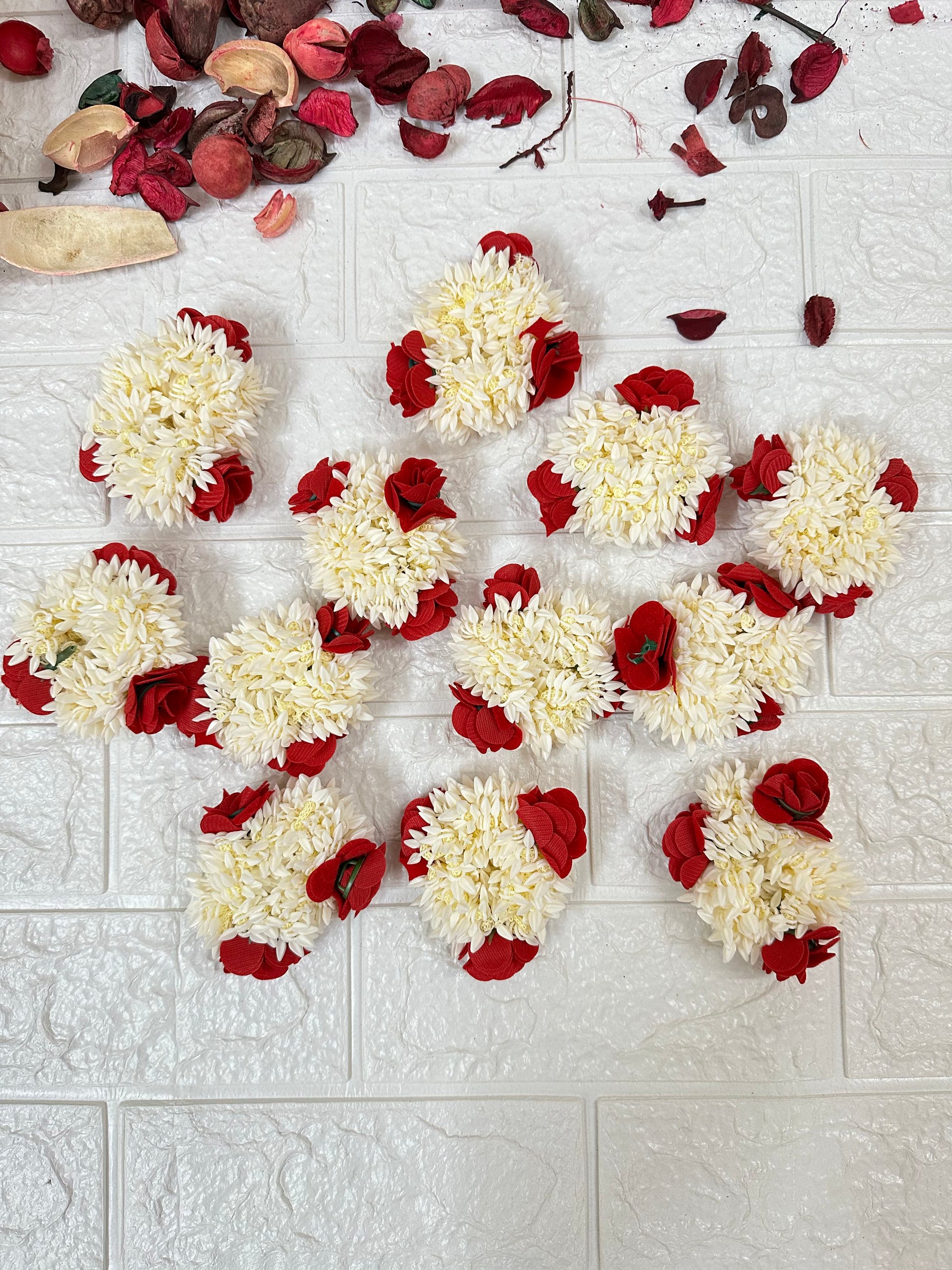 Scented Gajra Scrunchie Rose Hairband Bracelets